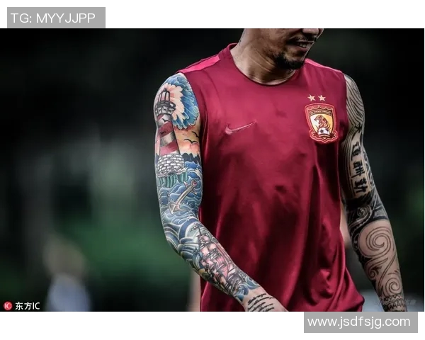 足球明星励志纹身图展现奋斗精神与梦想追求的完美结合