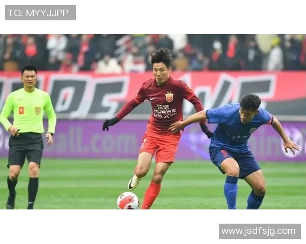 那些外表惊悚却技艺超群的足球明星们让人又爱又怕 那些外表惊悚却技艺超群的足球明星们让人又爱又怕